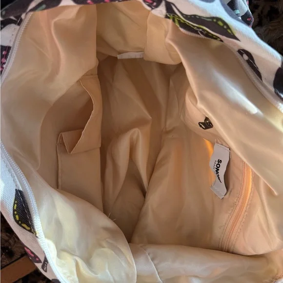 Tote Bag / Floral hand crafted
by Heidi - Picture 4 of 4